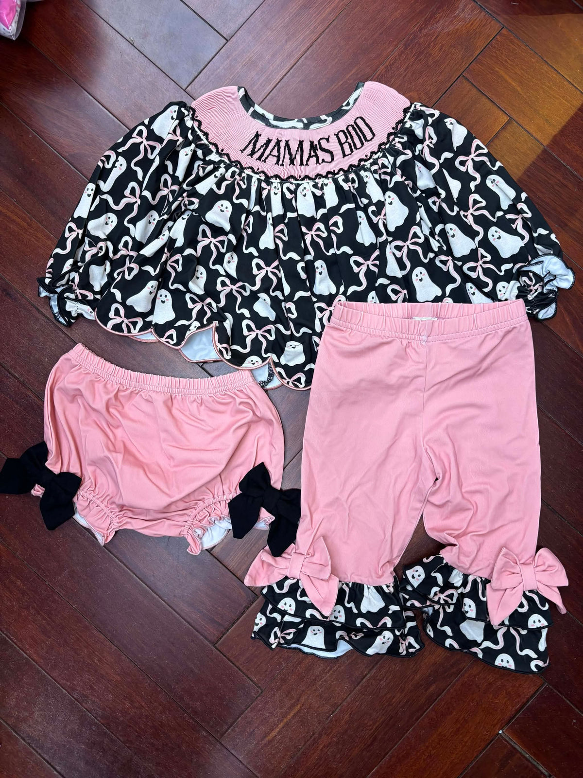 RTS MAMA’S BOO WITH PEARLS HANDSMOCK 3 PC SET