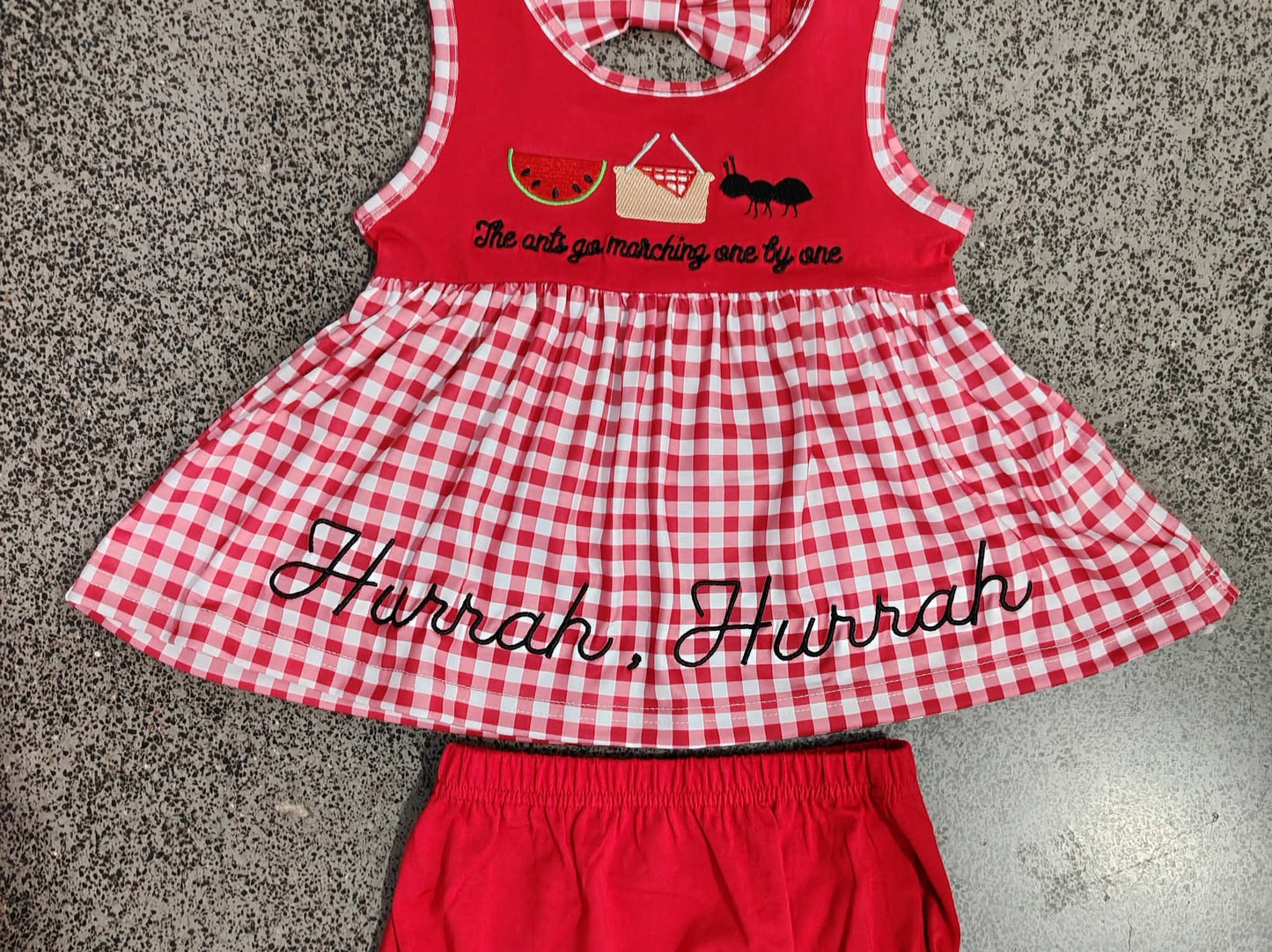 RTS THE ANTS GO MARCHING DIAPER SET