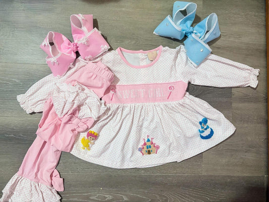 PREORDER #25 ETA OCTOBER 2026 CUSTOM NAME SWEET GIRL SMOCK