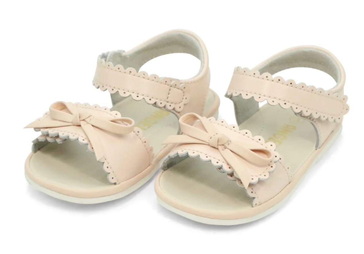 Amelie Scalloped Sandal (Baby)