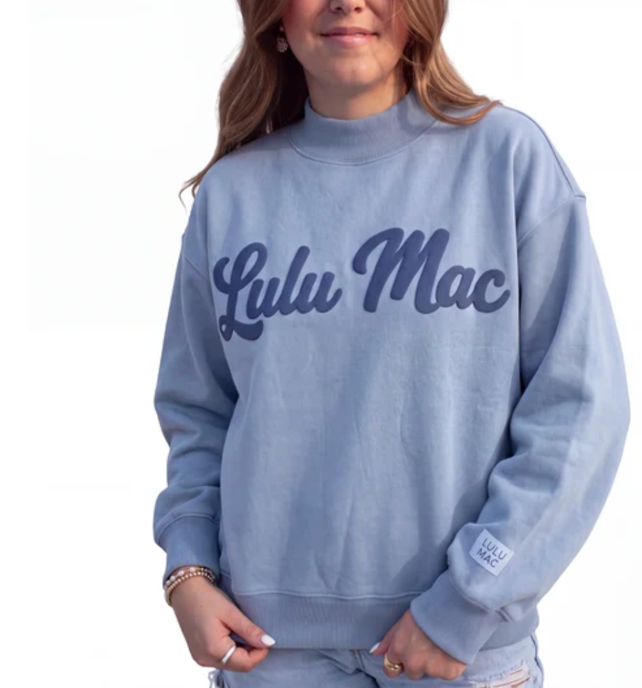 LULU MAC SCRIPT SWEATSHIRT